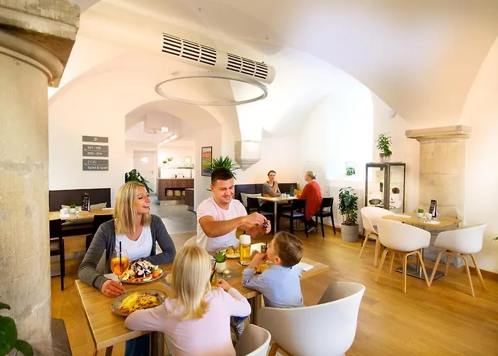 Jufa – Festung Rosenberg Hotel