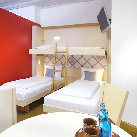 Jufa - Festung Rosenberg Hotel 3*